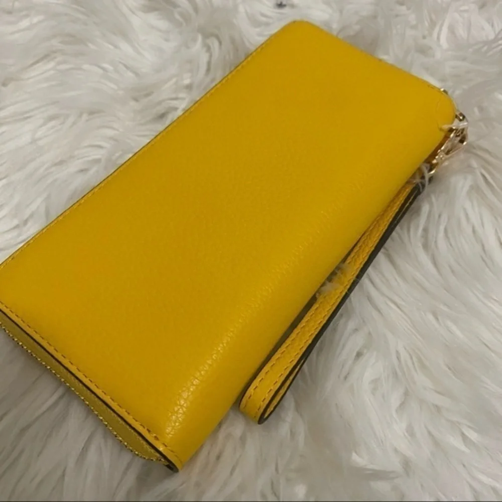 New Michael Kors jet set travel large continental wallet - Picture 7 of 10